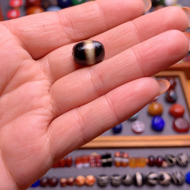 玛瑙/玉髓颈饰未镶嵌王*好