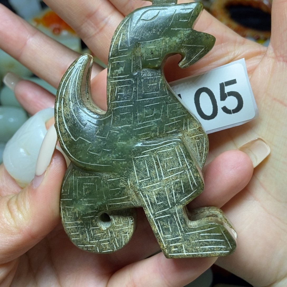 未镶嵌和田玉挂件