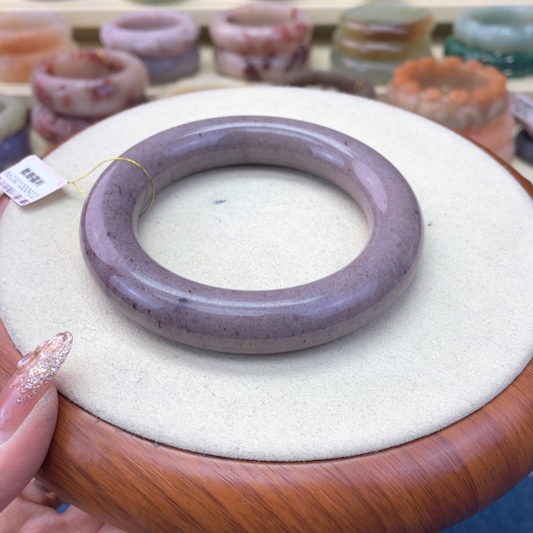 石英质玉未镶嵌手镯6263