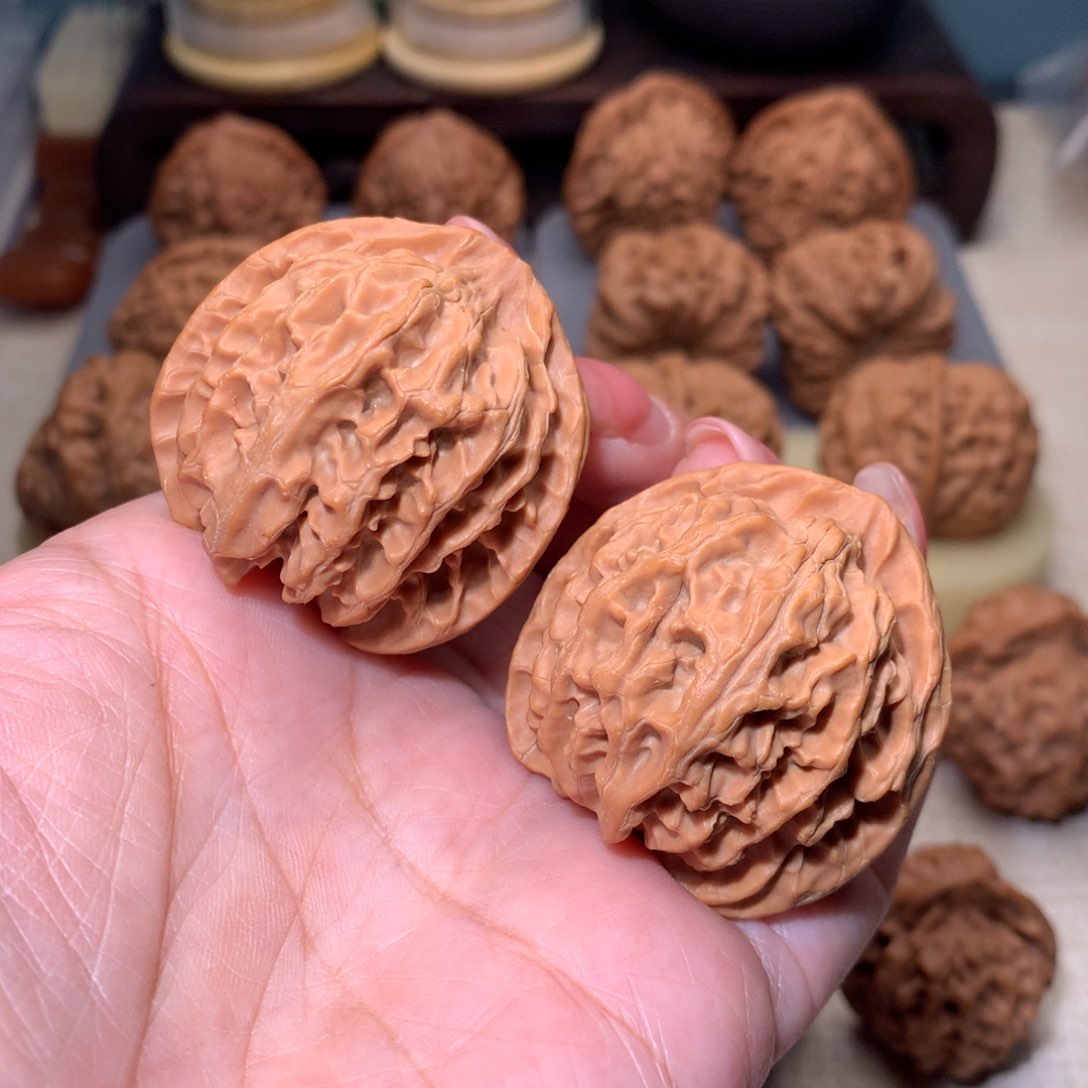 文玩核桃把件苹果园