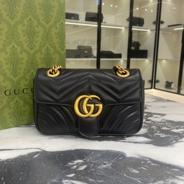 95新 GUCCI/古驰 marmont22黑色马蒙单肩斜挎包