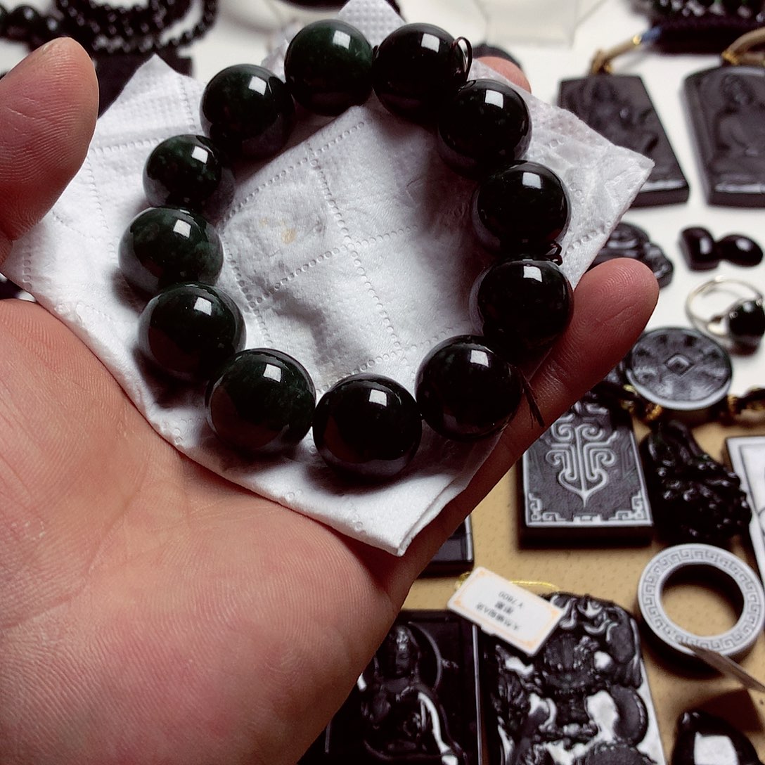 翡翠未镶嵌颈饰天然翡翠