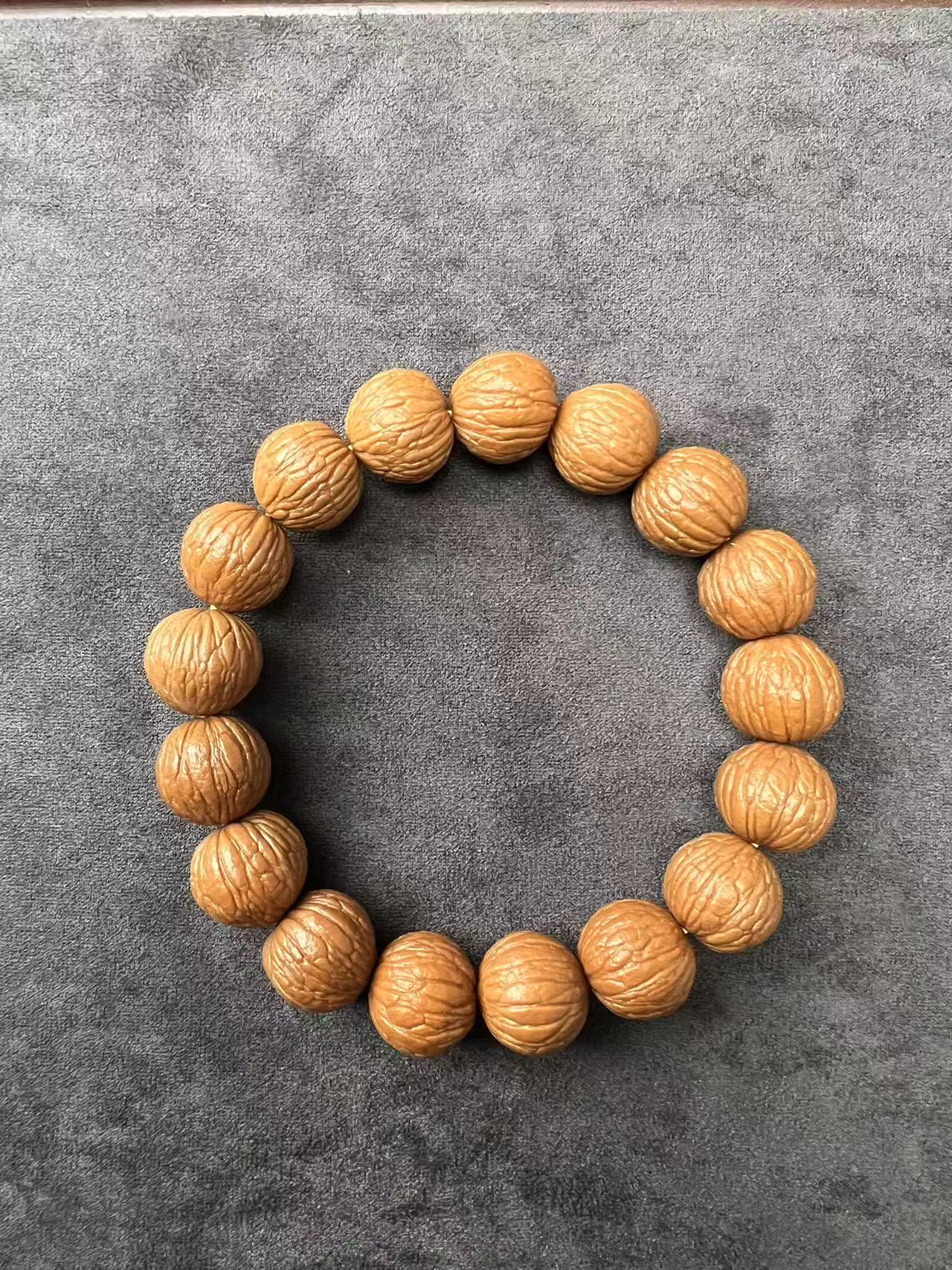 凤羽15+mm猴头手串原皮原色