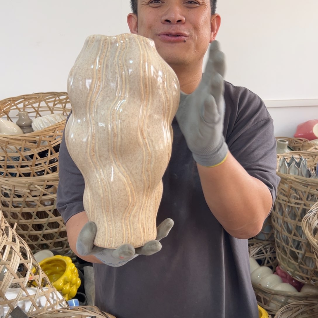 摆件87 号高中低温工艺瓶（部分微瑕）