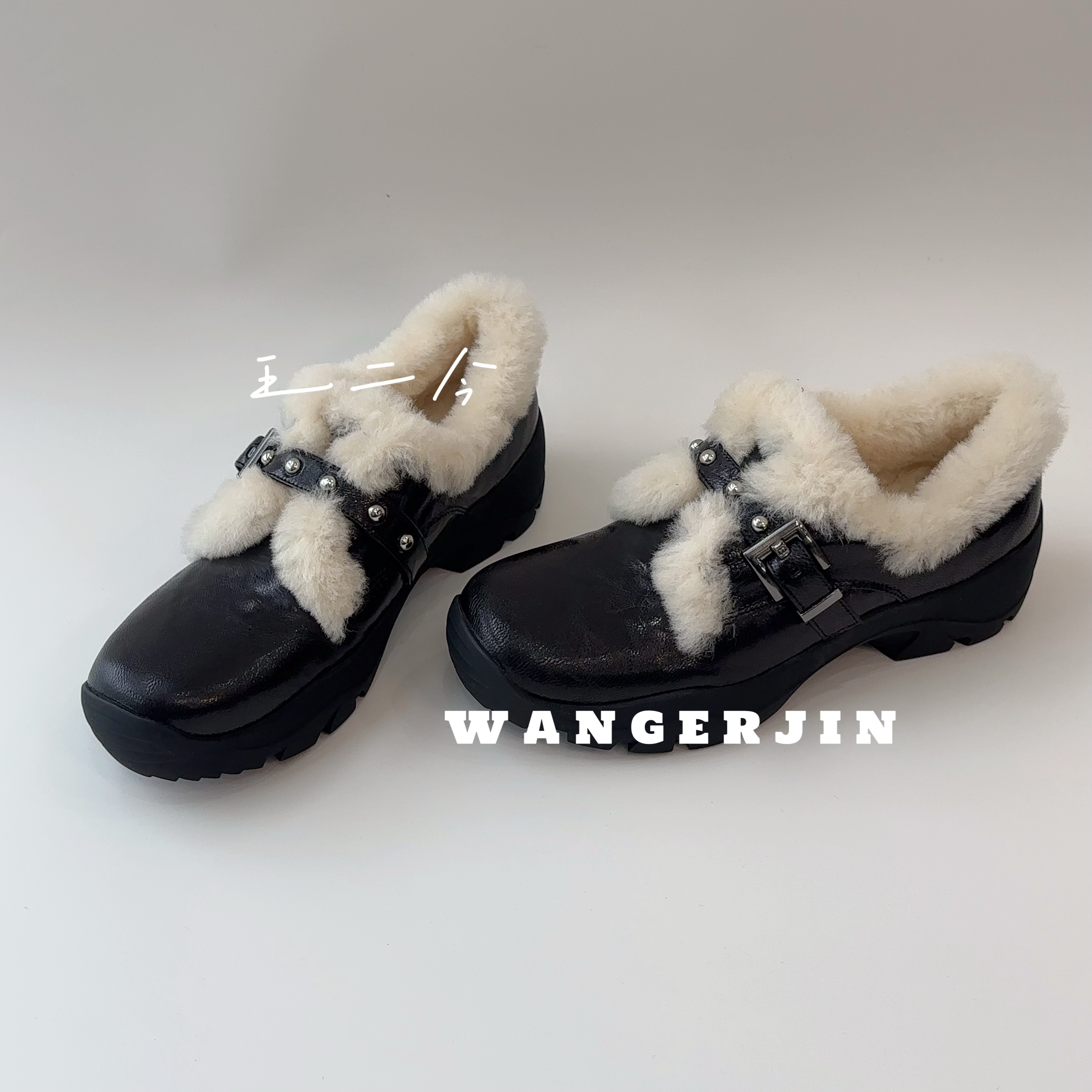 【王二今】羊皮/4.5CM/厚底增高铆钉带扣皮毛一体羊羔毛乐福单鞋女