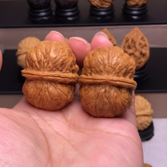 文玩核桃把件玄武元宝23