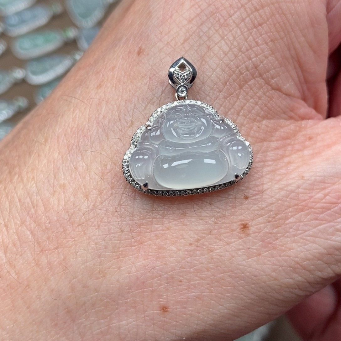 翡翠颈饰18K金镶嵌佛公