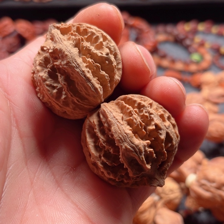 把件文玩核桃独家野生蝙蝠灯笼