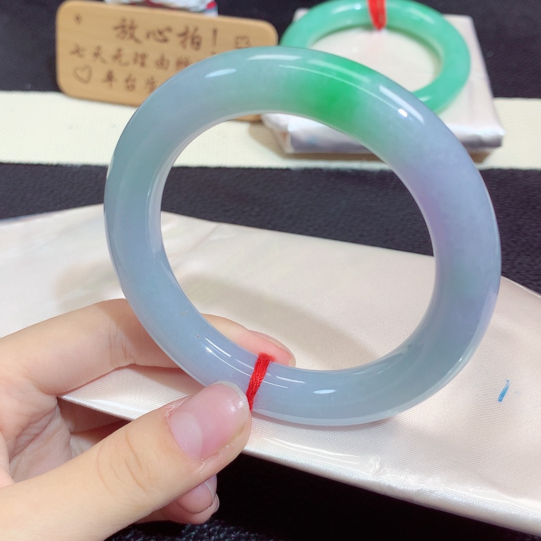 翡翠未镶嵌手镯122201