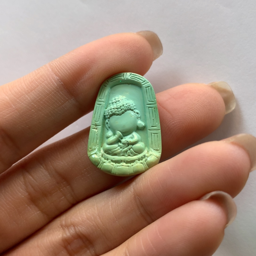 绿松石配饰未镶嵌