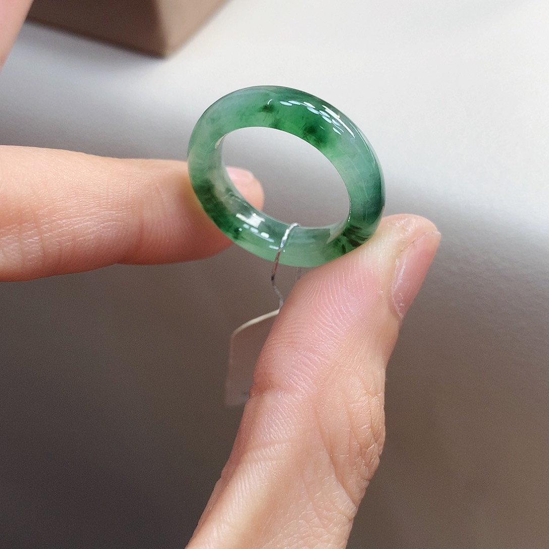 翡翠戒指未镶嵌13号