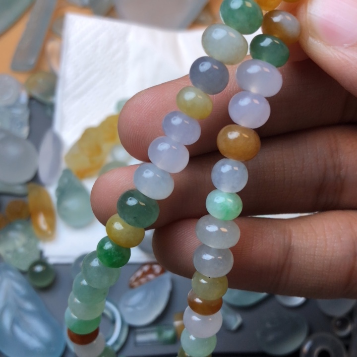 定制翡翠未镶嵌挂件