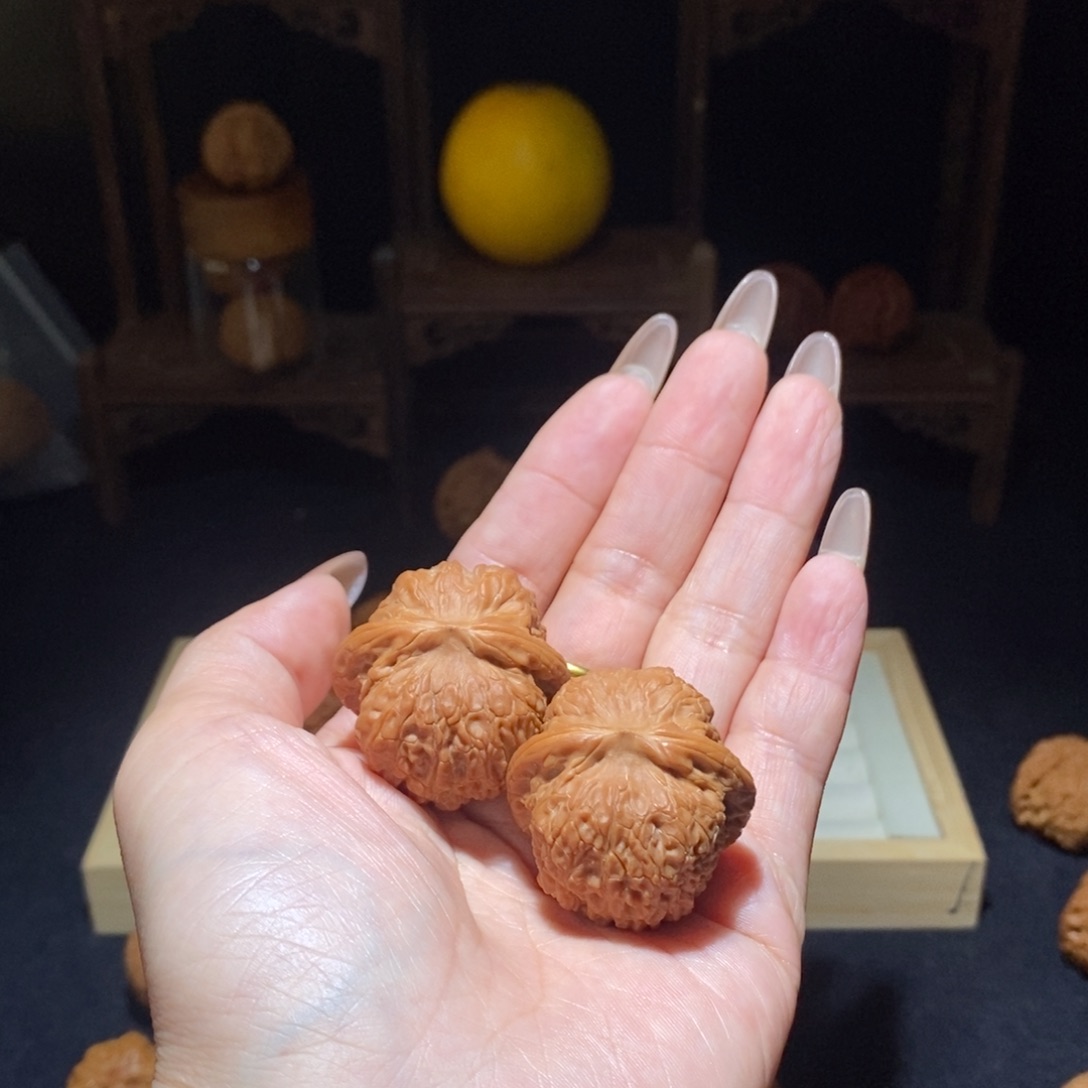 吊坠文玩核桃血麒麟35