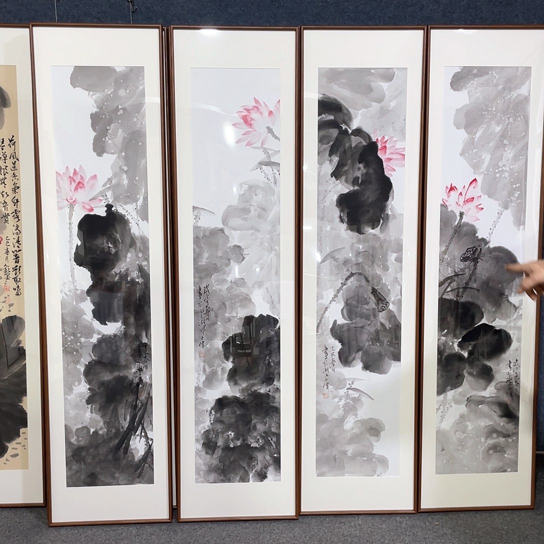 国画手绘画作品带框