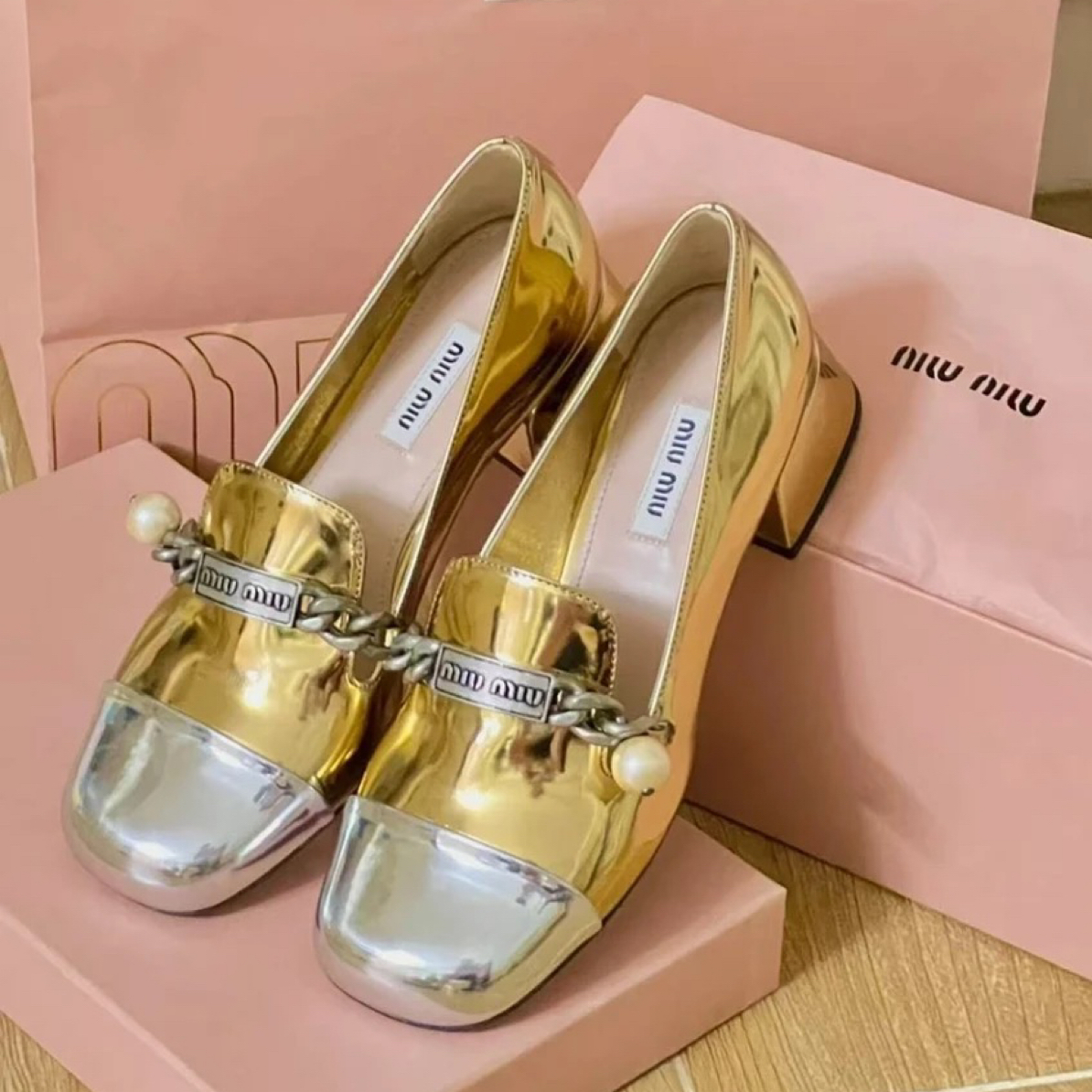 未使用 MIU MIU/缪缪 缪缪金拼银珍珠玛丽珍36