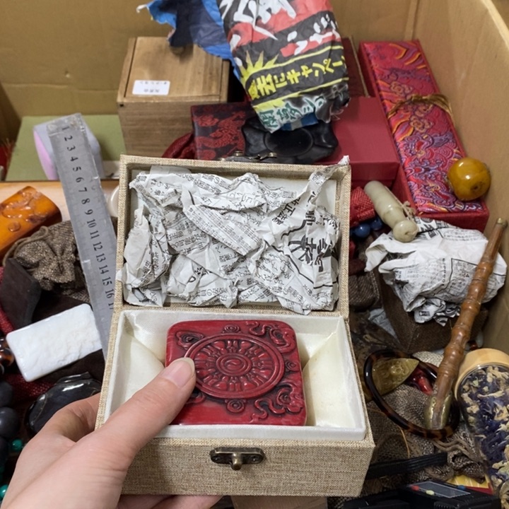 瓷片哈中古工艺品一件