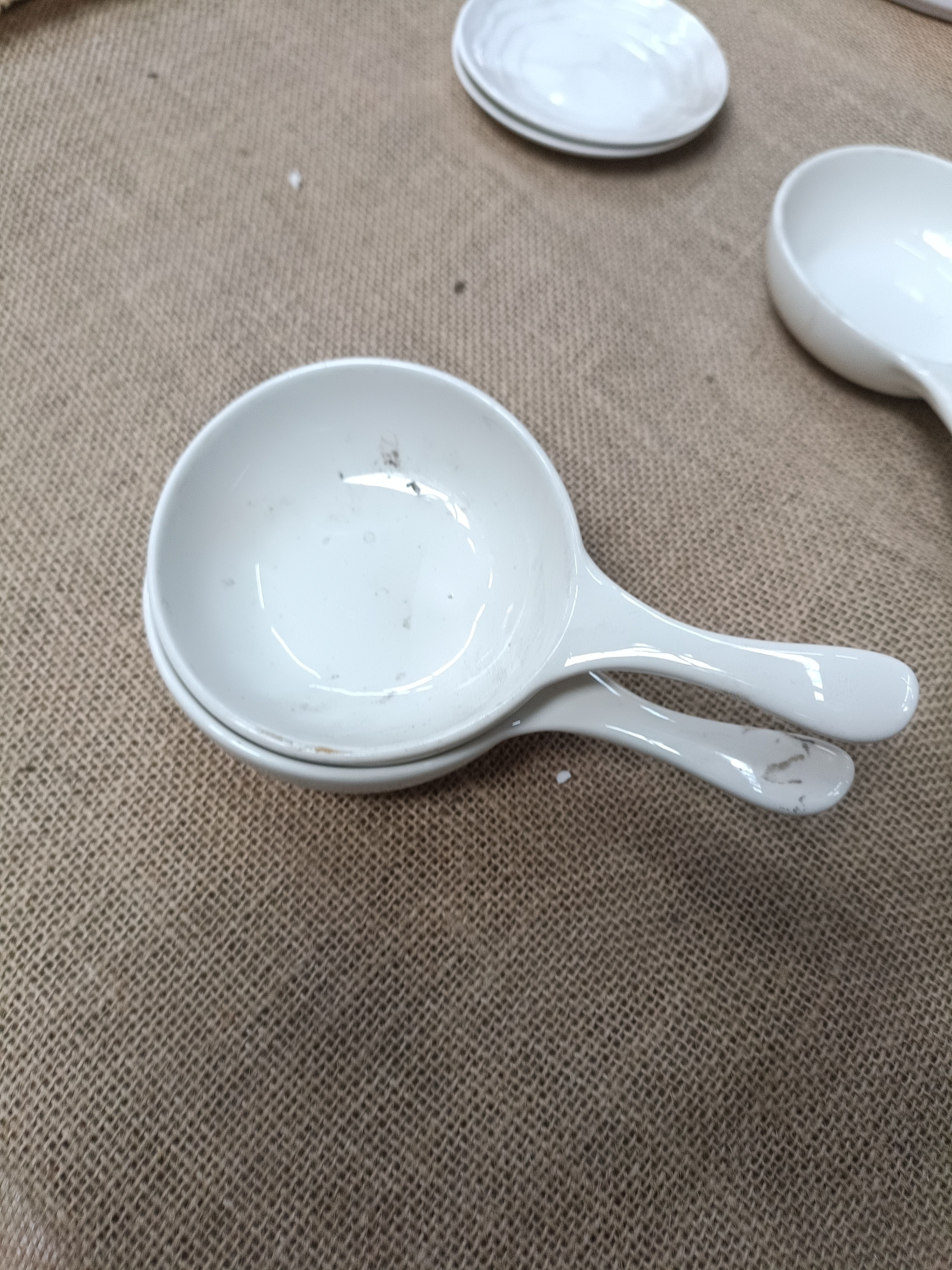 嗦粉勺一对《遐思品介意勿拍》