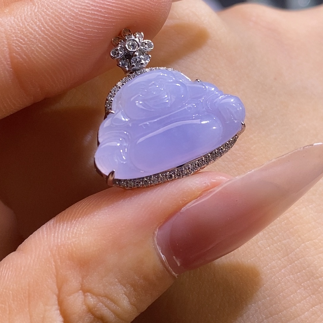 翡翠18K金镶嵌颈饰佛