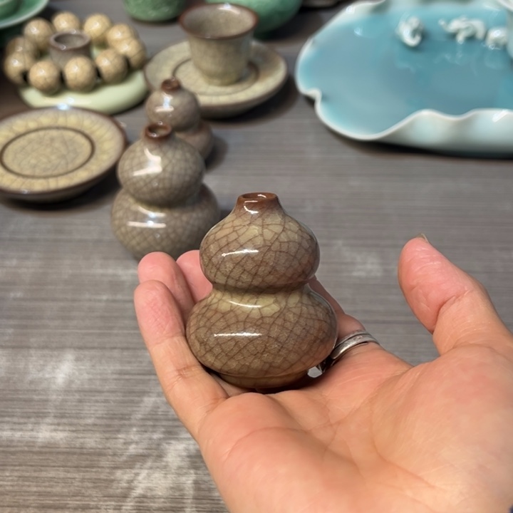 蒋加宝 传世哥窑 小葫芦