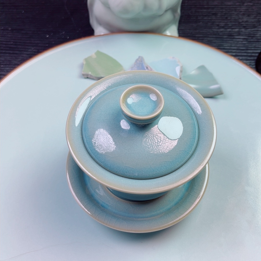 瓷片✨**。不计成本交个朋友