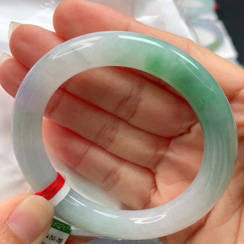 【闪购商品】翡翠手镯未镶嵌天然翡翠手镯