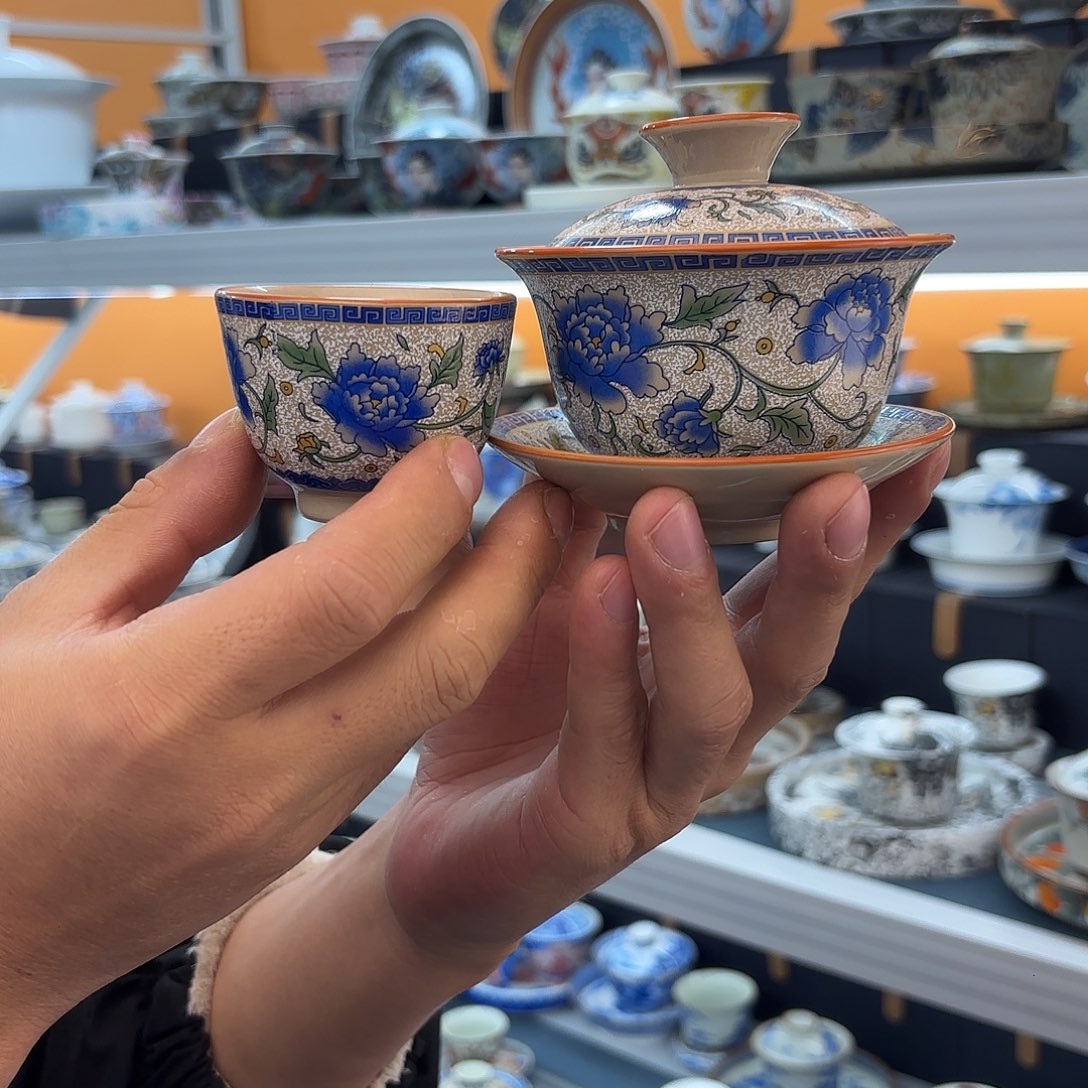 纯纯粹粹是因为我不喜欢他