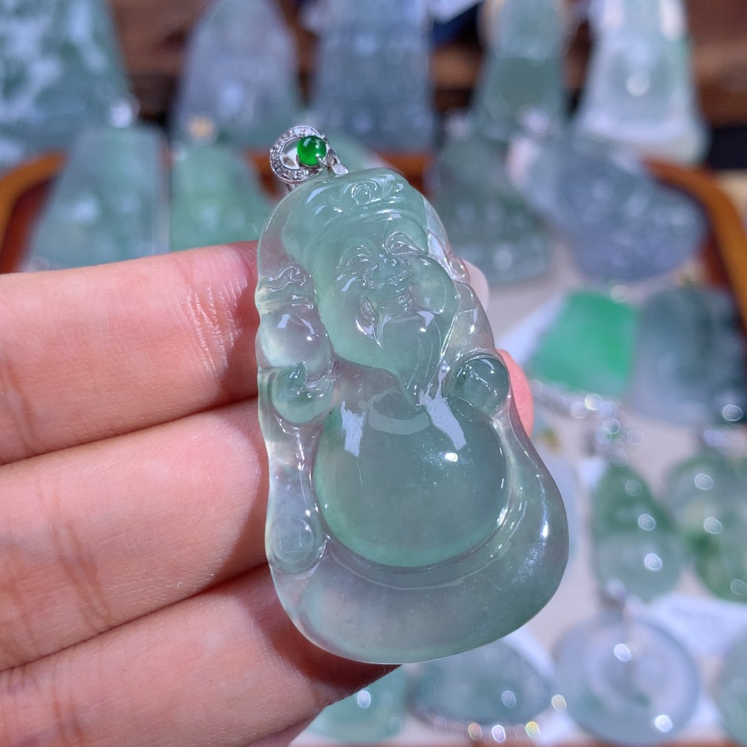 翡翠颈饰18K金镶嵌财财