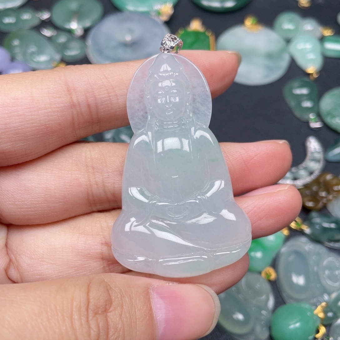 翡翠颈饰18K金镶嵌翡翠