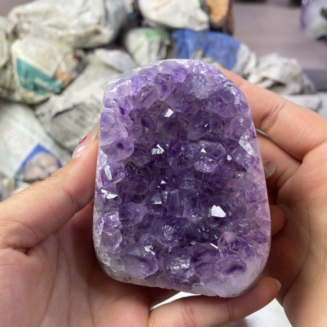 紫晶大型摆件（非配饰）未镶嵌