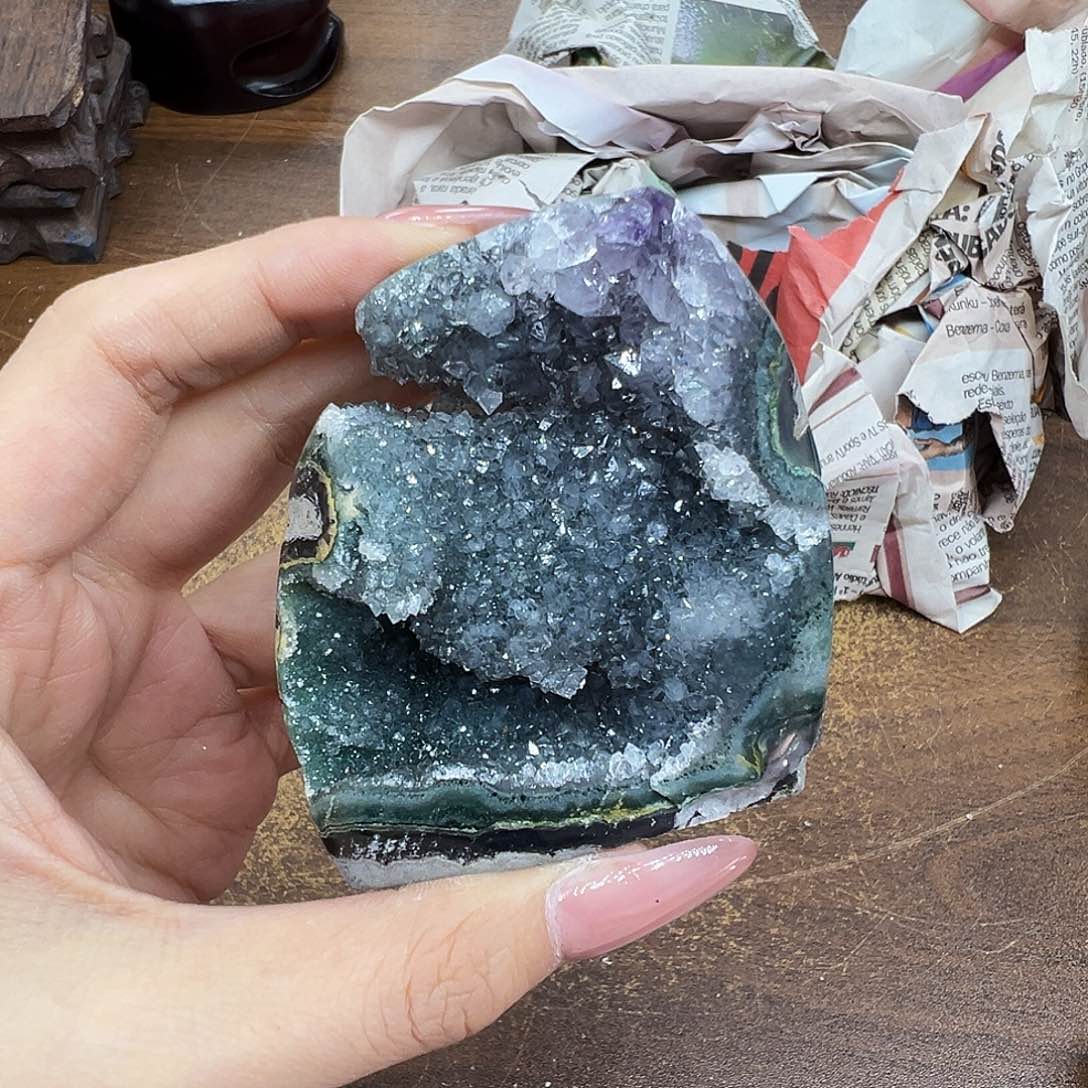 晶体大型摆件未镶嵌