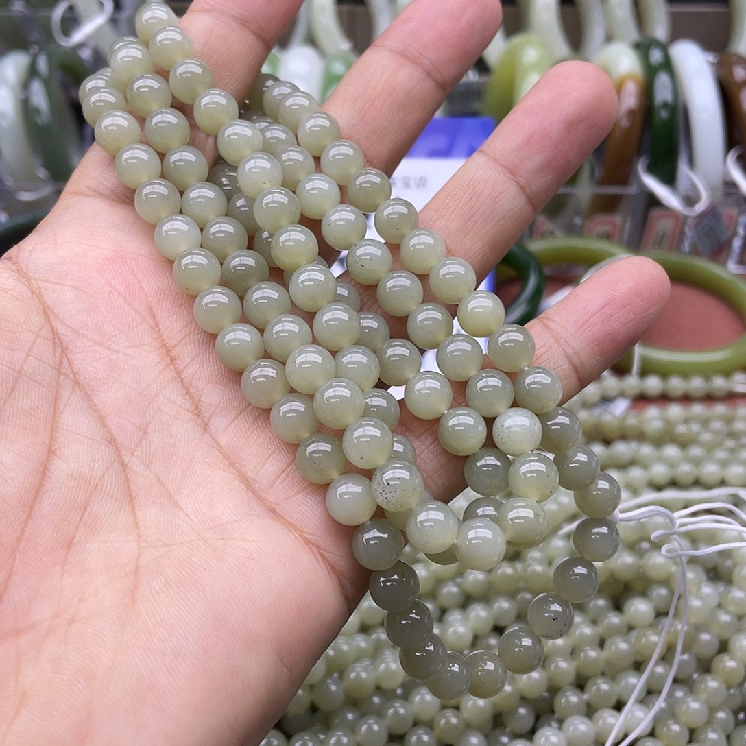 房***胖和田玉未镶嵌项链