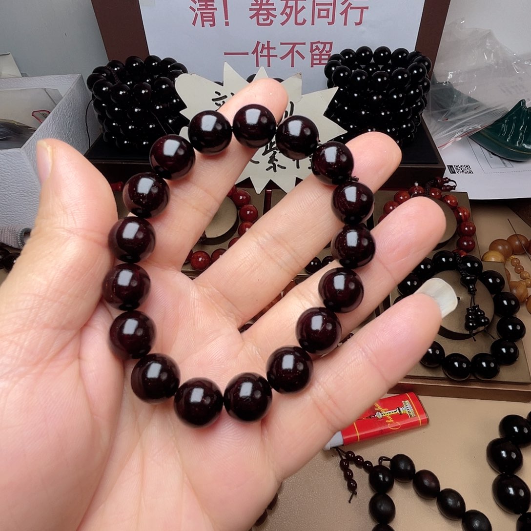 檀香紫檀（小叶紫檀）1.2多星