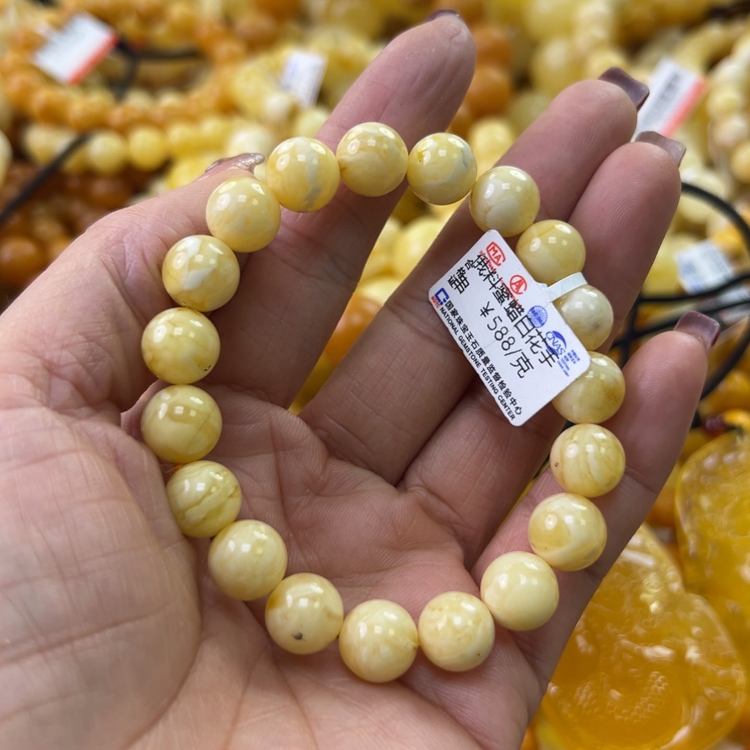 琥珀珠宝奇石未镶嵌