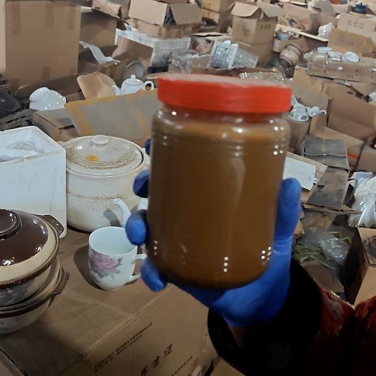 瓷片陶瓷盘子碗啥都有