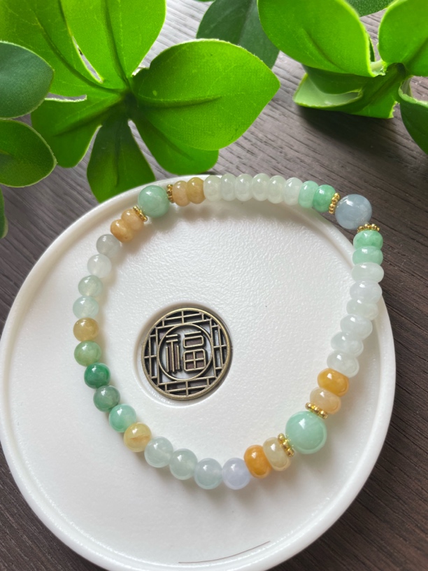 缅甸天然翡翠手串