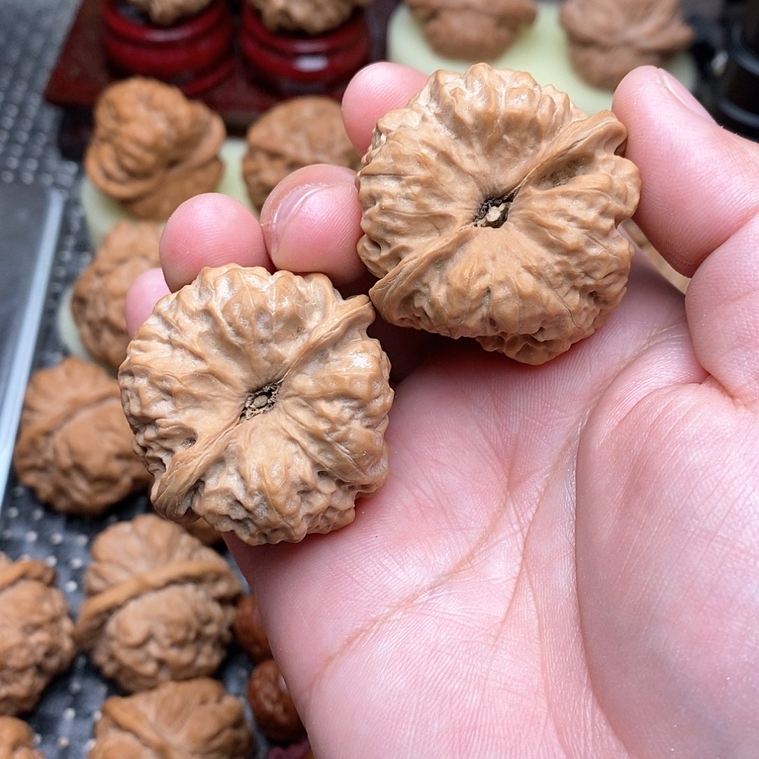 文玩核桃吊坠回****您蛤蟆头