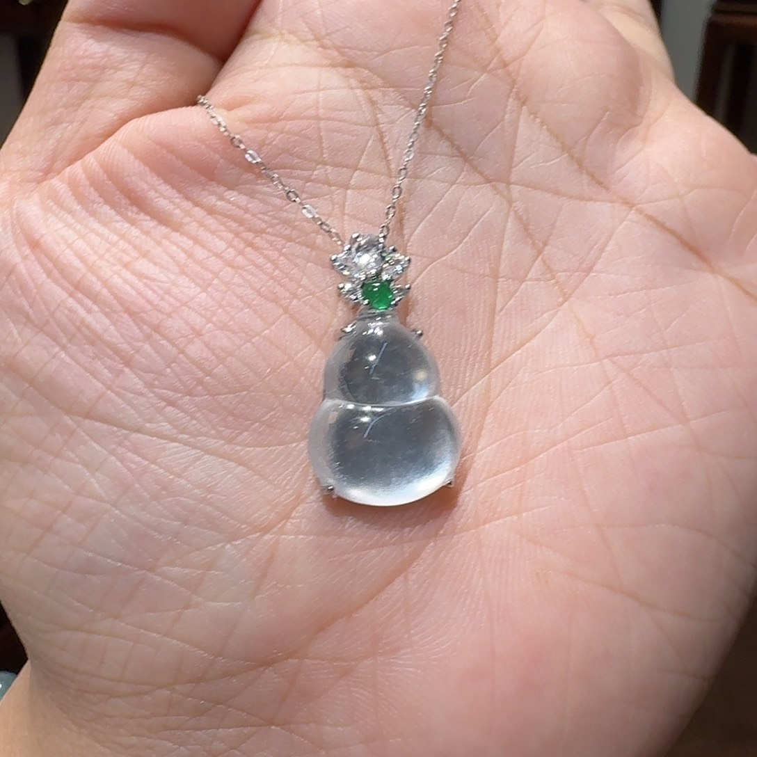 翡翠手链未镶嵌葫芦吊坠