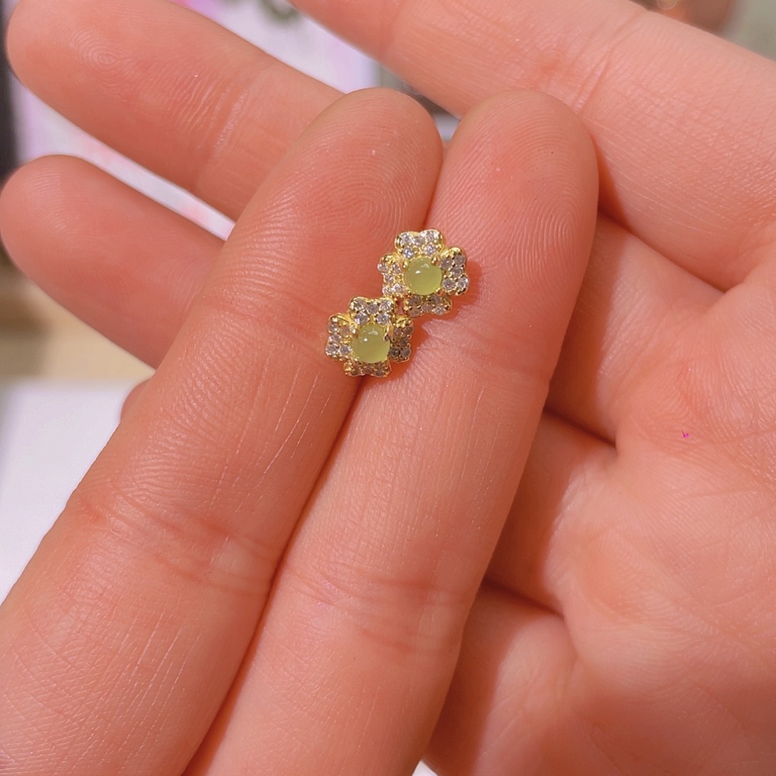 和田玉耳饰银S925镀金镶嵌