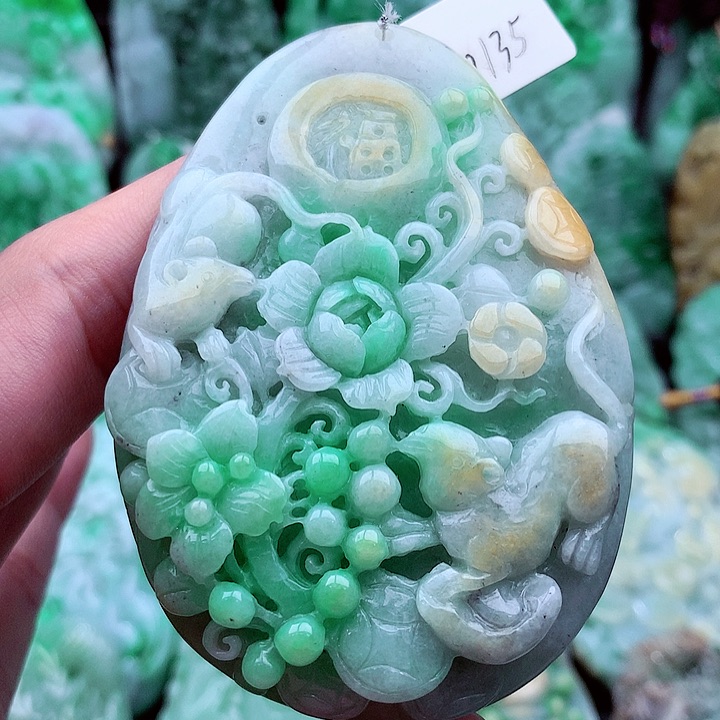 翡翠吊坠(不含链)未镶嵌