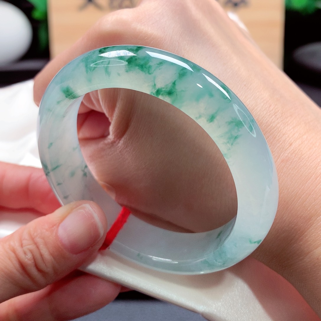 未镶嵌手镯翡翠95号，天然A货翡翠手镯