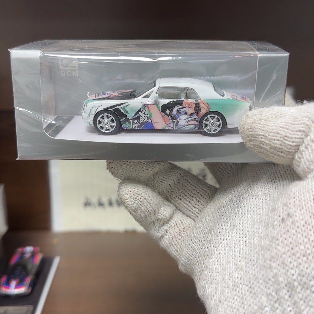 动漫涂装劳斯莱斯全新