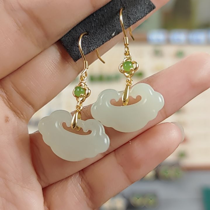 和田玉耳饰银S925镶嵌耳饰