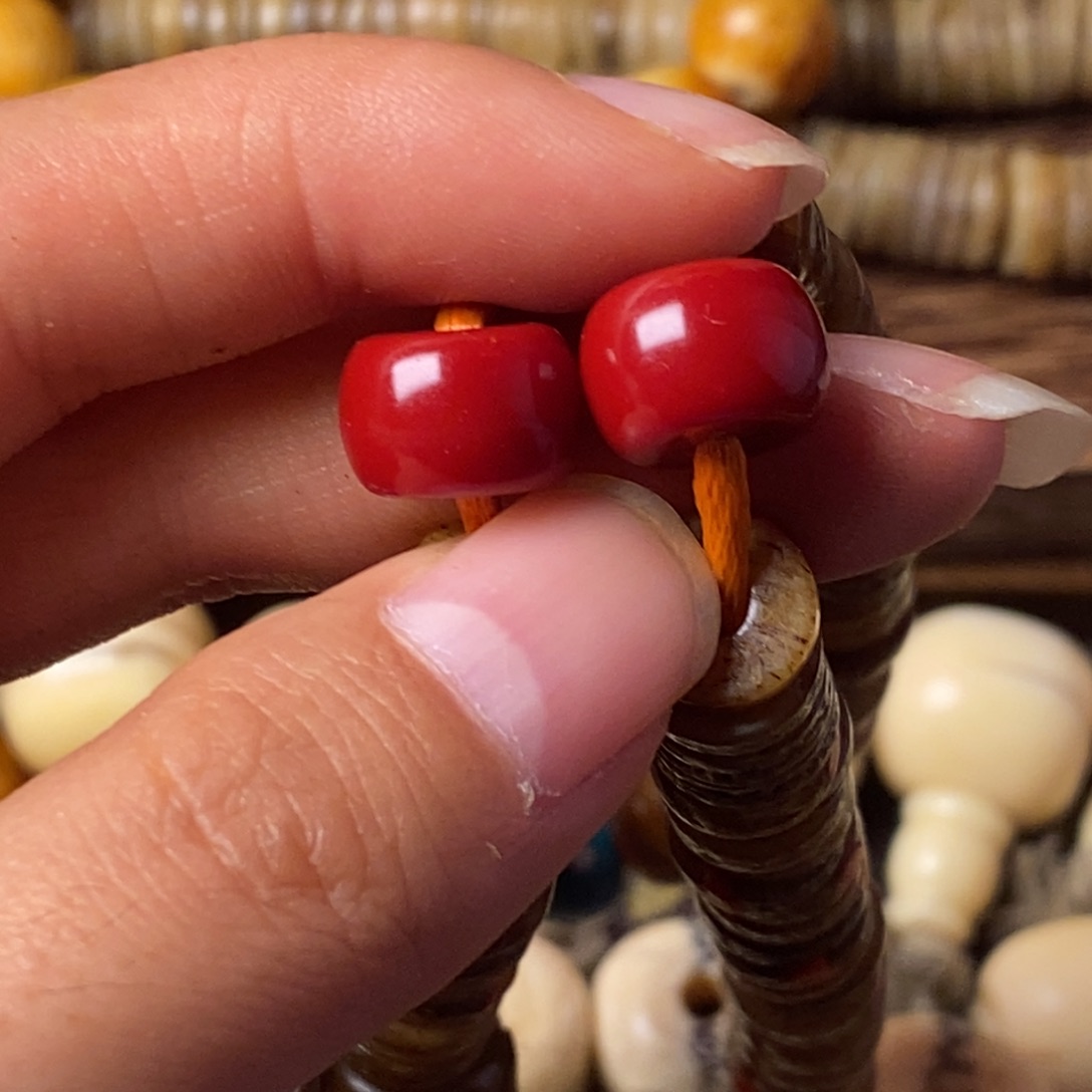 泥塑藏传“腰珠”料器