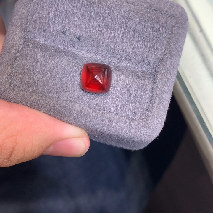 石榴石裸石未镶嵌7.3克拉