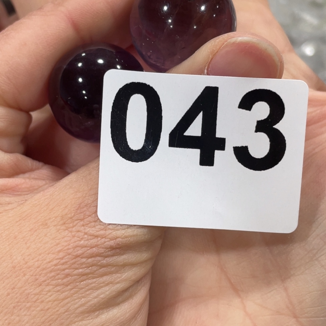 好***N珠宝半成品未镶嵌水晶2个