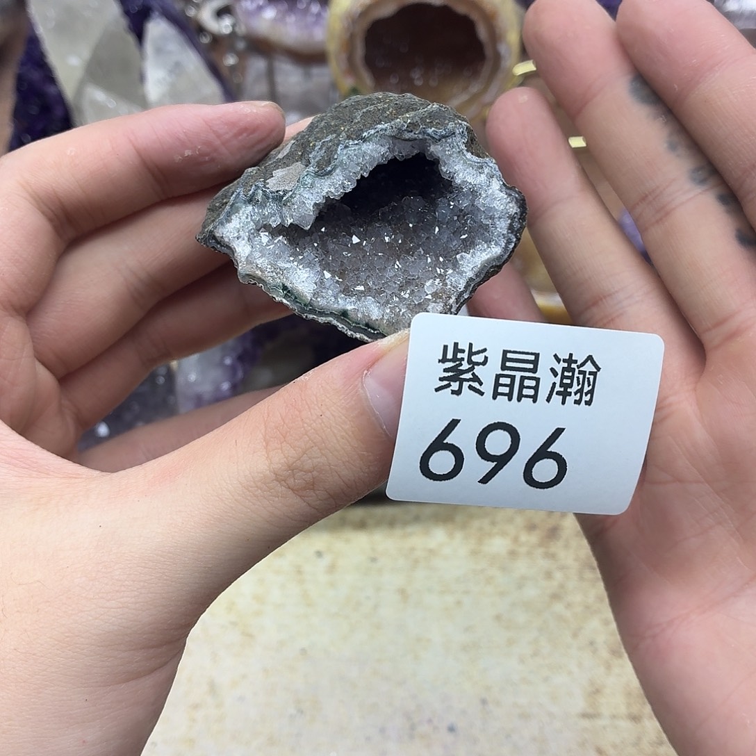 未镶嵌大型摆件（非配饰）水晶