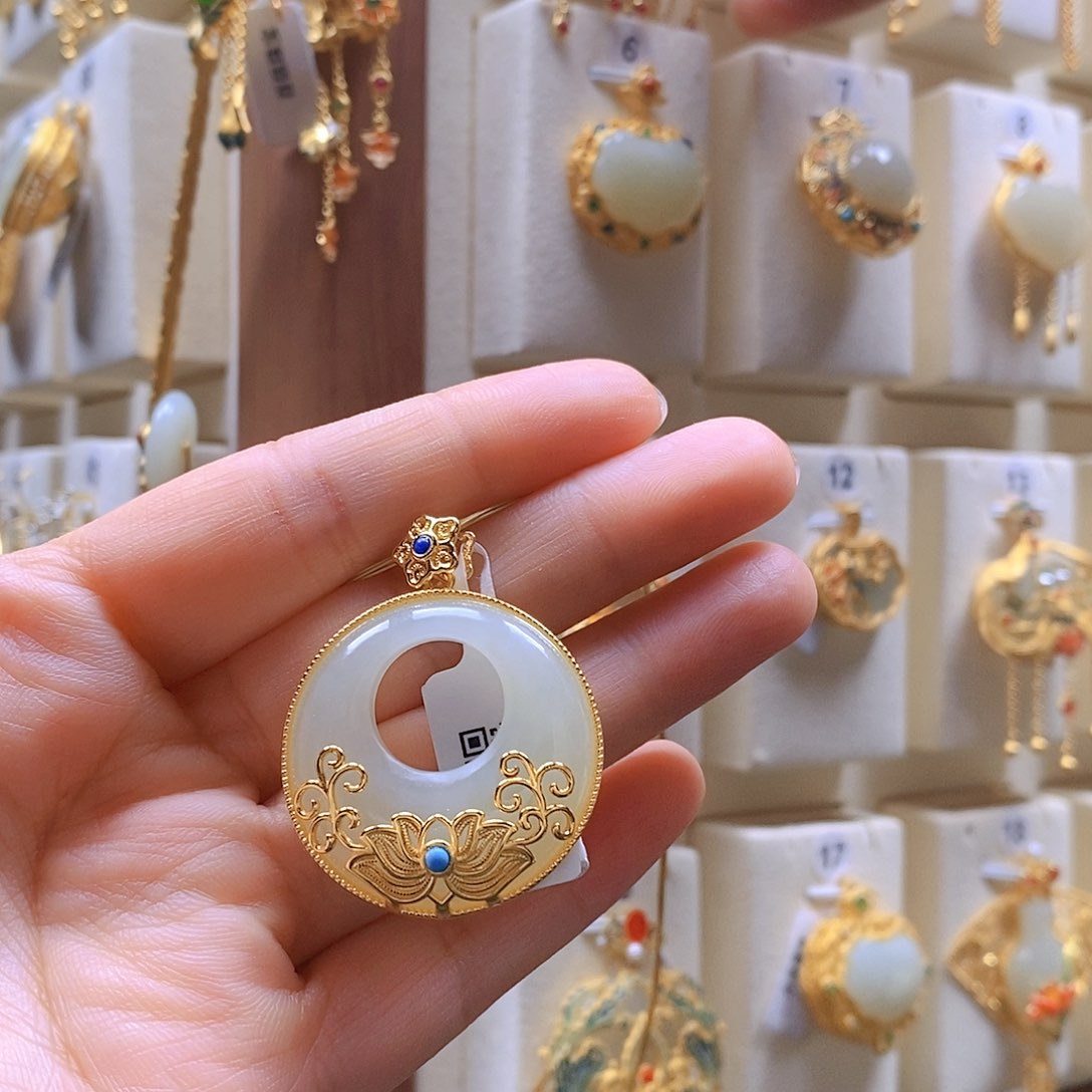 和田玉颈饰银S925镶嵌