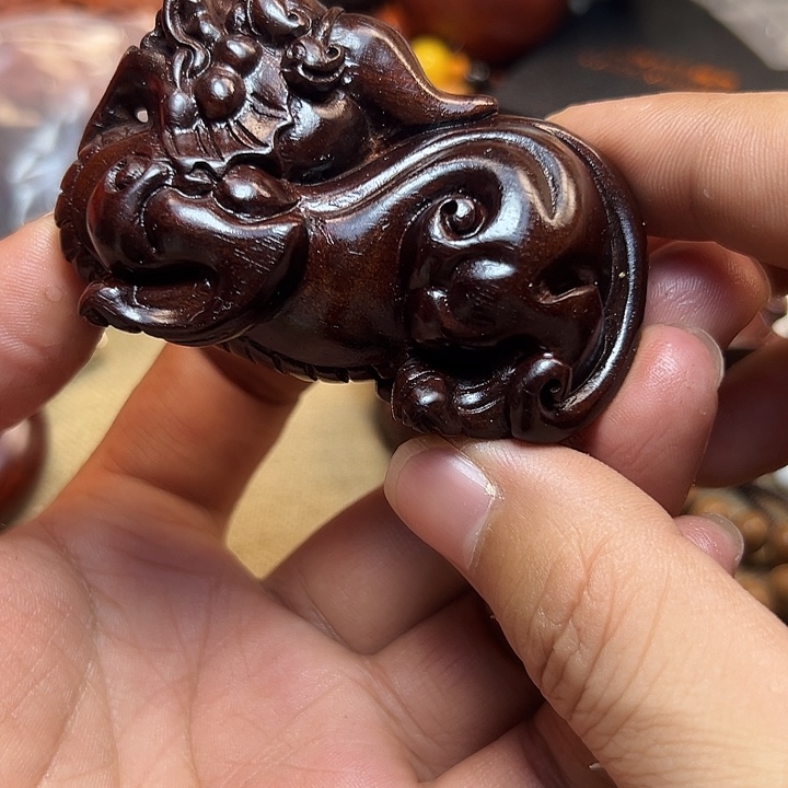 染料紫檀（血檀）无事牌