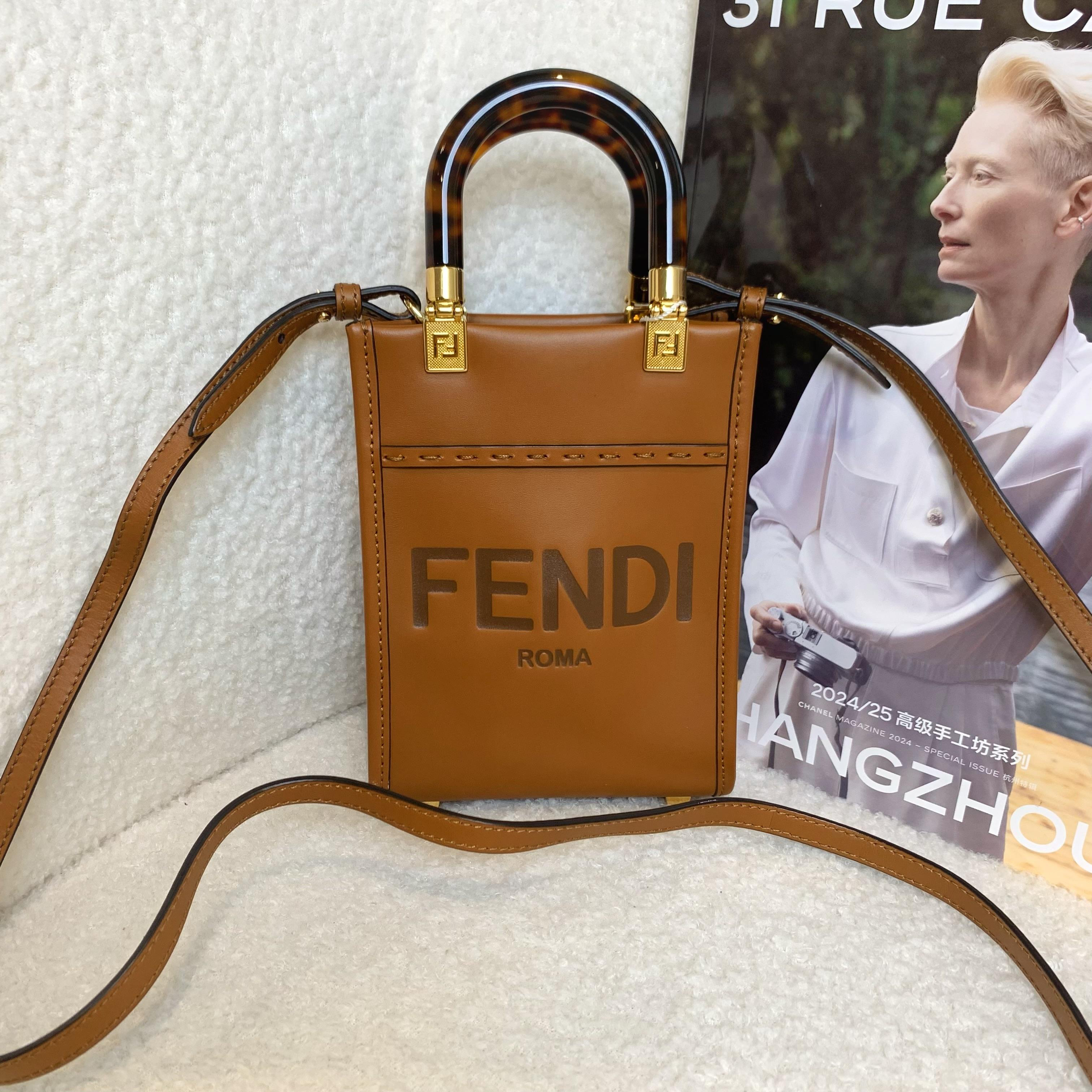 99新 FENDI/芬迪 壹臻湘/焦糖色阳光mini tote斜挎包 91247180