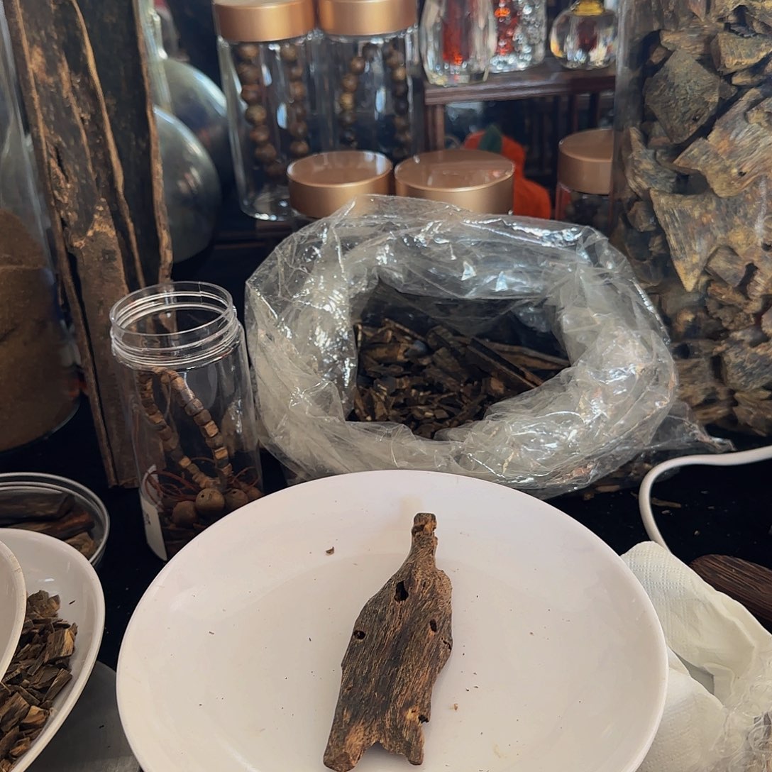 沉香沉香碎屑精品海南罗门黑棋14.8克